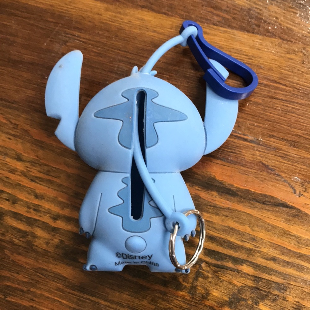 NWOT Disney Soft Vinyl Stitch Keyring - Picture 3 of 6